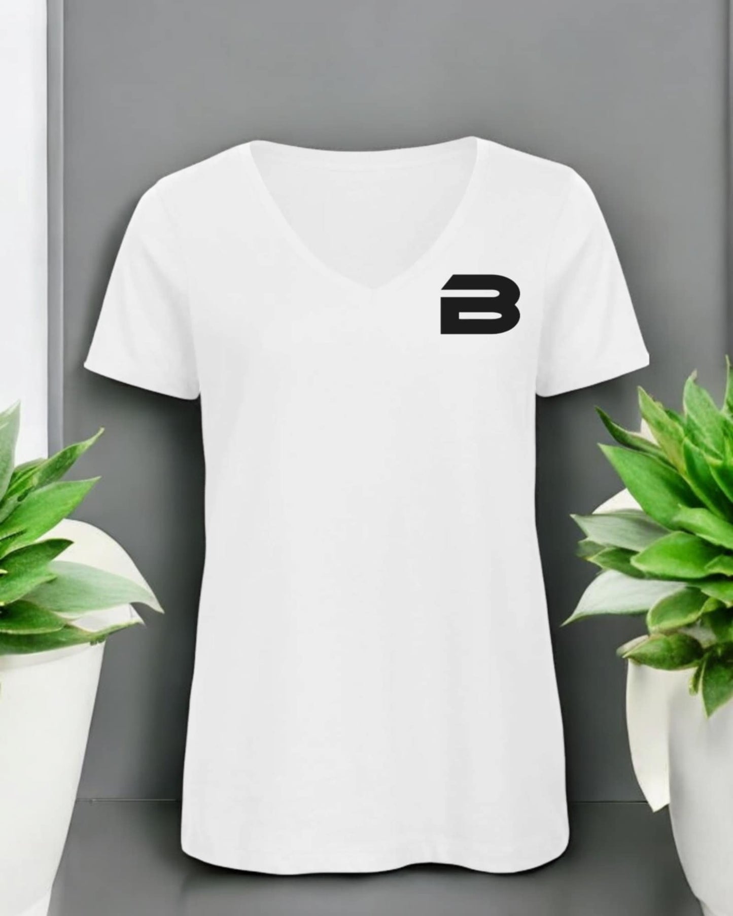 V-neck Bayou