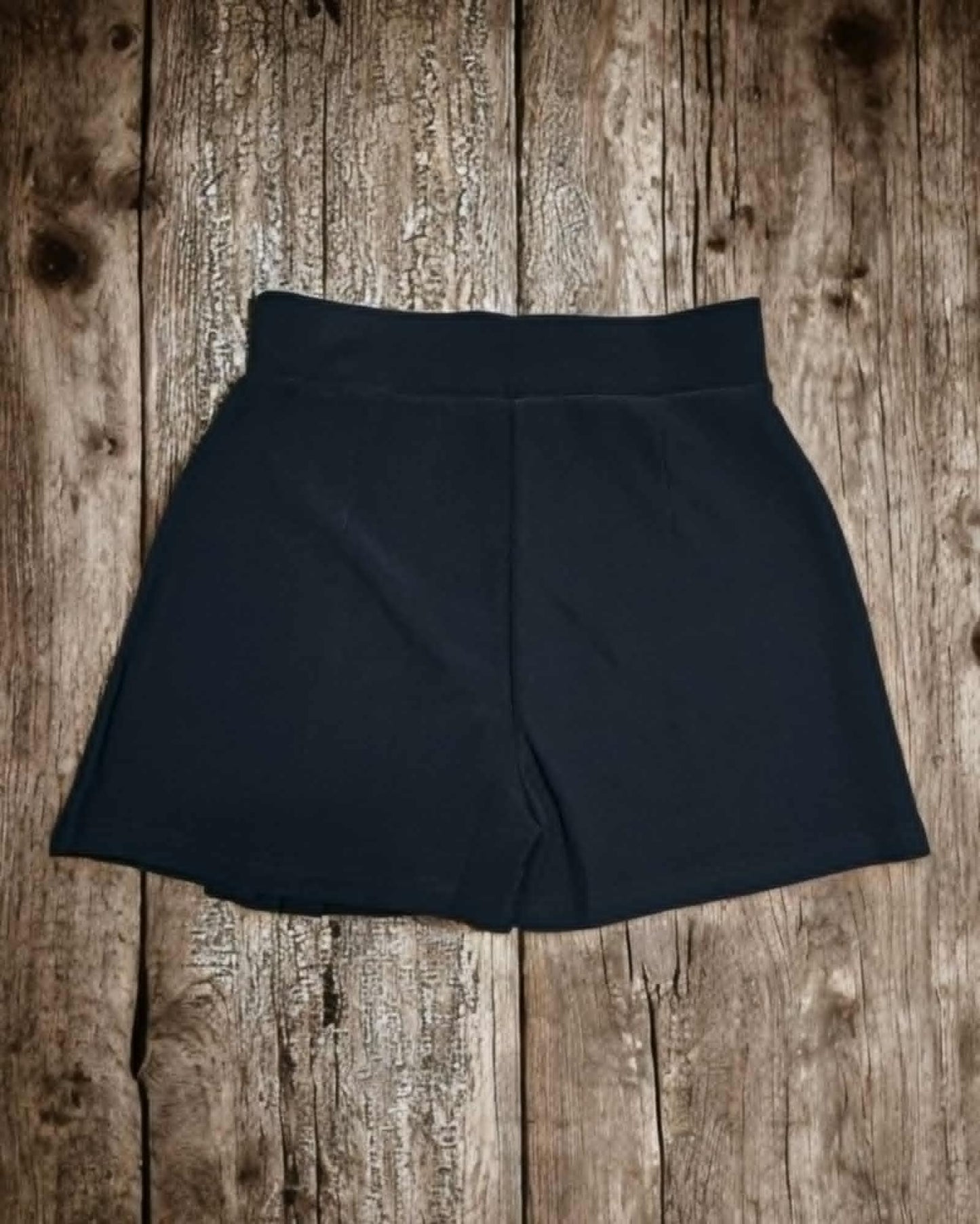 Jupe short (la timide)
